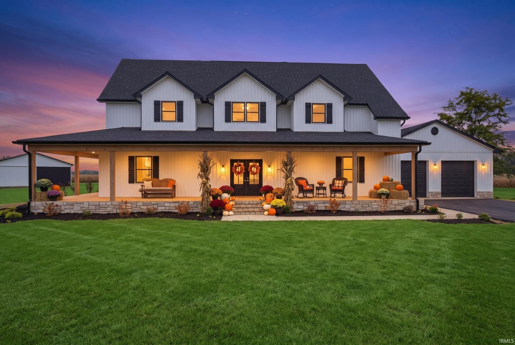 Photo of 5900 S Burlington Drive, Muncie, IN 47302 (MLS # 202642756)