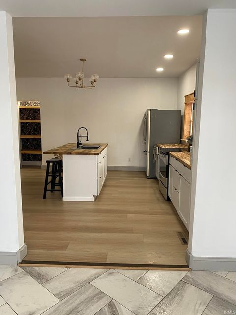 Tiny photo for 901 RACE Street, Logansport, IN 46947 (MLS # 202549279)