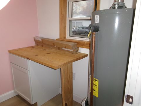 Tiny photo for 901 RACE Street, Logansport, IN 46947 (MLS # 202549279)