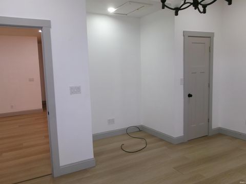 Tiny photo for 901 RACE Street, Logansport, IN 46947 (MLS # 202549279)