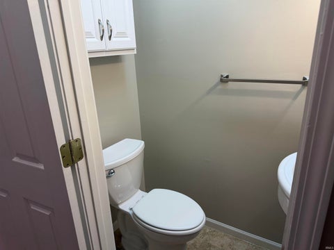 Tiny photo for 1119 Diamond Drive, Mishawaka, IN 46544 (MLS # 202643634)