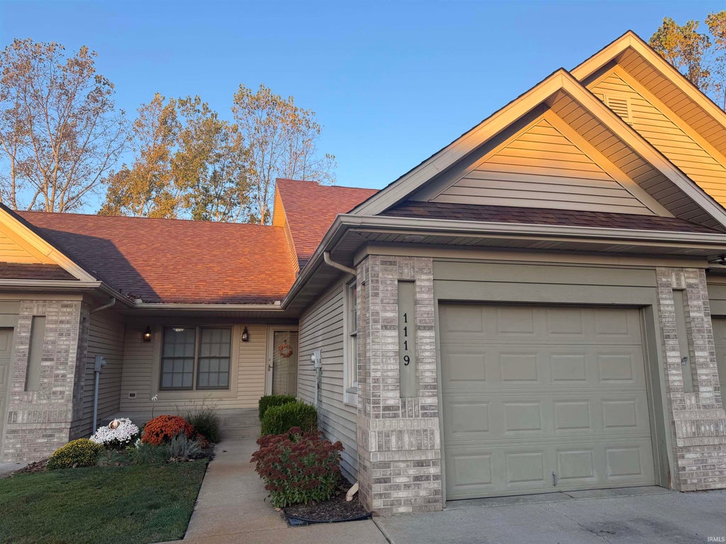 Photo of 1119 Diamond Drive, Mishawaka, IN 46544 (MLS # 202643634)
