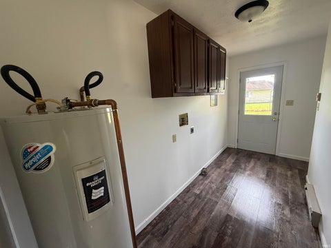 Tiny photo for 1875 E Wren Boulevard, Albany, IN 47320 (MLS # 202640940)