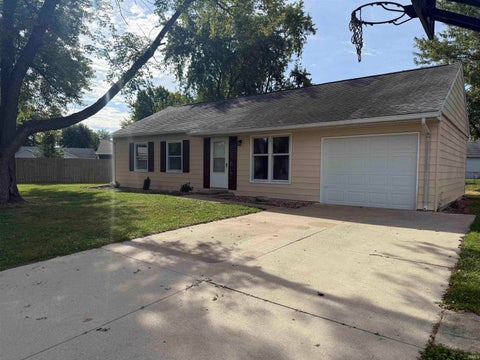 Tiny photo for 1875 E Wren Boulevard, Albany, IN 47320 (MLS # 202640940)