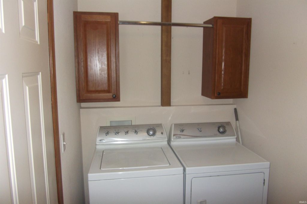 Photo of 2301 Deforest Avenue, Angola, IN 46703 (MLS # 202549224)