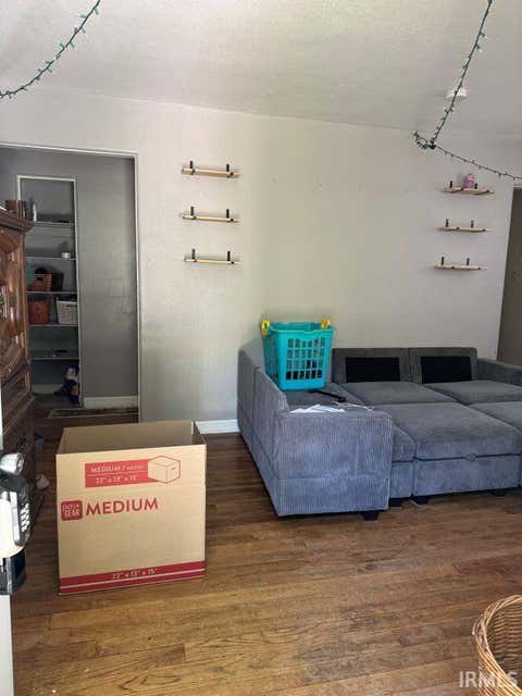 Tiny photo for 1721 Obrien Street, South Bend, IN 46628 (MLS # 202624459)