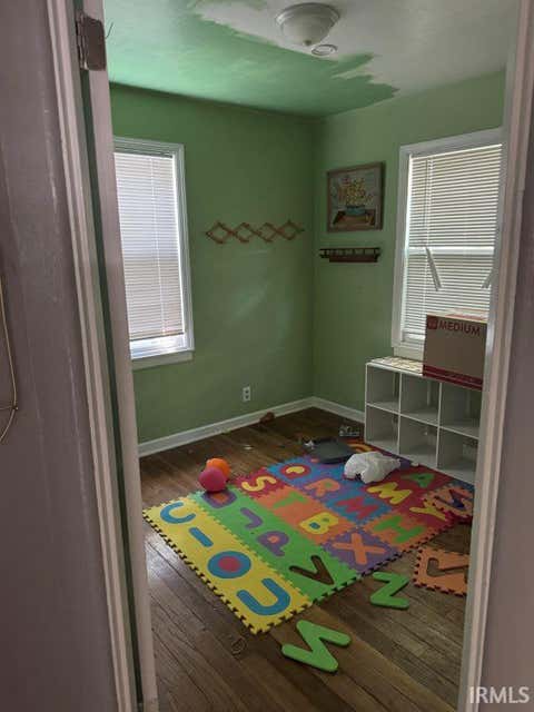 Tiny photo for 1721 Obrien Street, South Bend, IN 46628 (MLS # 202624459)