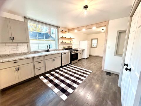 Tiny photo for 317 N Fremont Street, Peru, IN 46970 (MLS # 202543134)