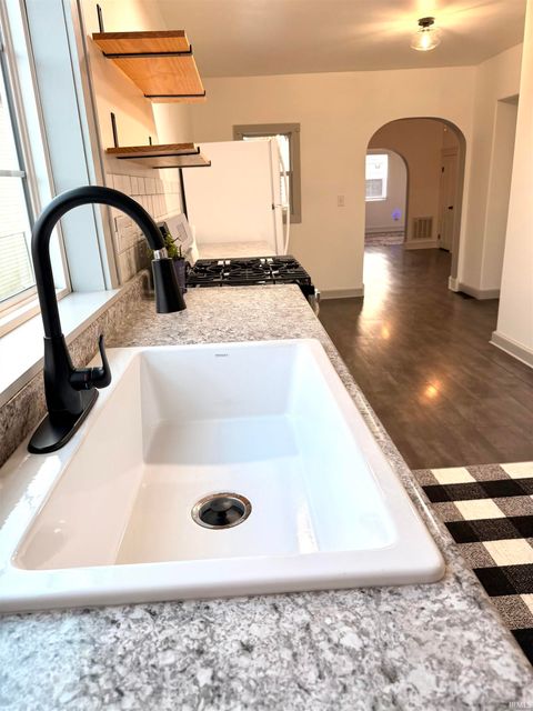 Tiny photo for 317 N Fremont Street, Peru, IN 46970 (MLS # 202543134)