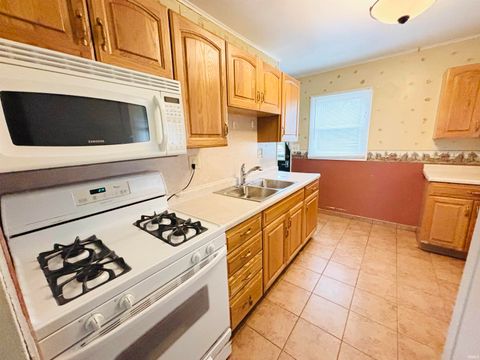 Tiny photo for 22 Ulen Place, Lafayette, IN 47904 (MLS # 202611129)