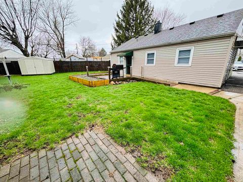 Tiny photo for 22 Ulen Place, Lafayette, IN 47904 (MLS # 202611129)