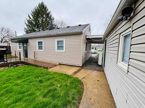 Tiny photo for 22 Ulen Place, Lafayette, IN 47904 (MLS # 202611129)