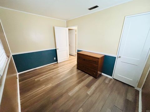 Tiny photo for 22 Ulen Place, Lafayette, IN 47904 (MLS # 202611129)