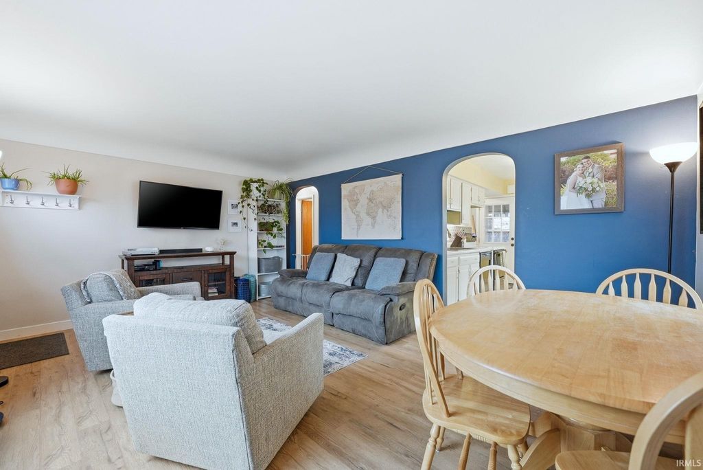 Photo of 1740 W State Boulevard, Fort Wayne, IN 46808 (MLS # 202608216)