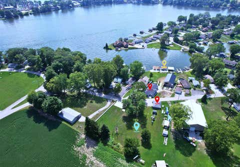Tiny photo for 5240 E Wenz Drive, Monticello, IN 47960 (MLS # 202626793)