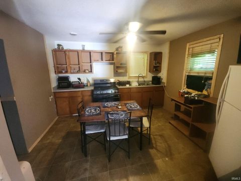 Tiny photo for 1636 Woodlawn Avenue, Logansport, IN 46947 (MLS # 202618246)