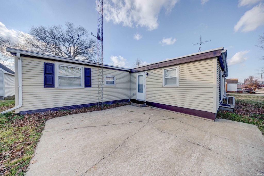Photo of 327 N Washington Street, Dale, IN 47523 (MLS # 202605509)
