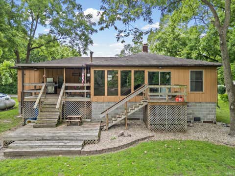 Tiny photo for 11344 W Horseshoe Bend Road, Brookston, IN 47923 (MLS # 202625306)