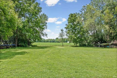 Tiny photo for 11344 W Horseshoe Bend Road, Brookston, IN 47923 (MLS # 202625306)