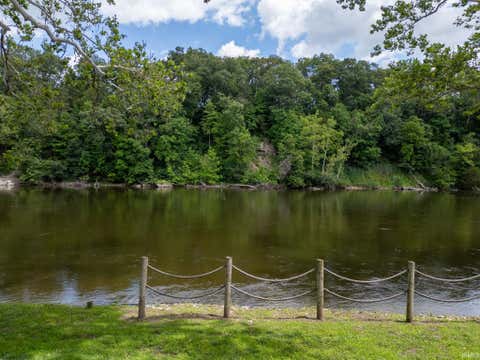 Tiny photo for 11344 W Horseshoe Bend Road, Brookston, IN 47923 (MLS # 202625306)