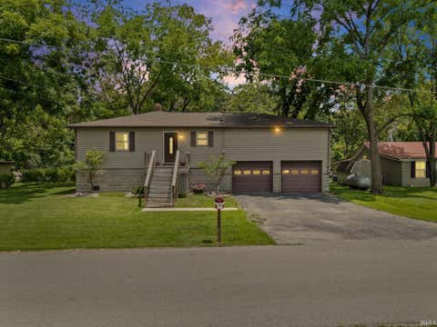 Tiny photo for 11344 W Horseshoe Bend Road, Brookston, IN 47923 (MLS # 202625306)