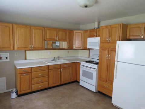 Tiny photo for 463 Oak Street, Peru, IN 46970 (MLS # 202614842)