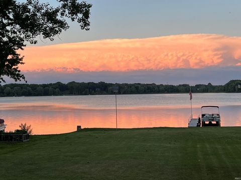 Tiny photo for 1112 Brubaker Street, Warsaw, IN 46580 (MLS # 202616138)