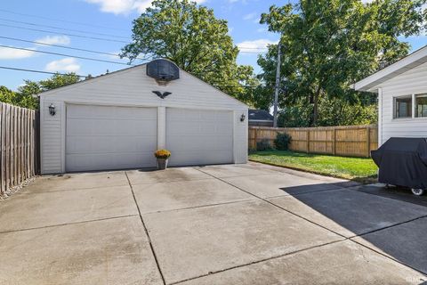Tiny photo for 1111 S 14TH Street, Lafayette, IN 47905 (MLS # 202539550)