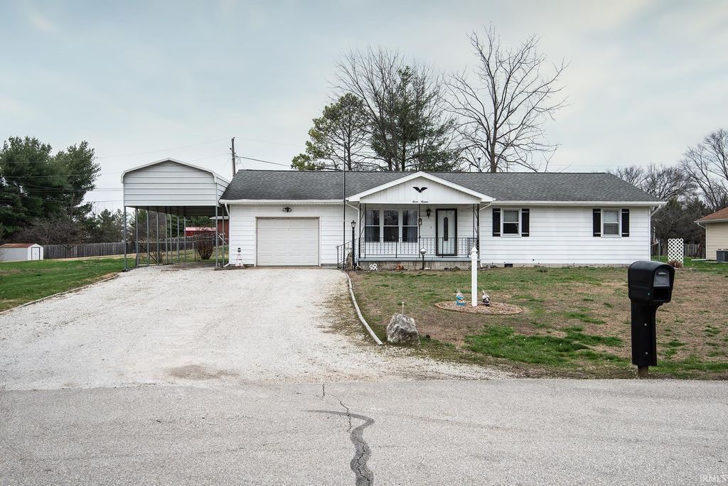 Photo of 714 Elberta Drive, Vincennes, IN 47591 (MLS # 202608053)
