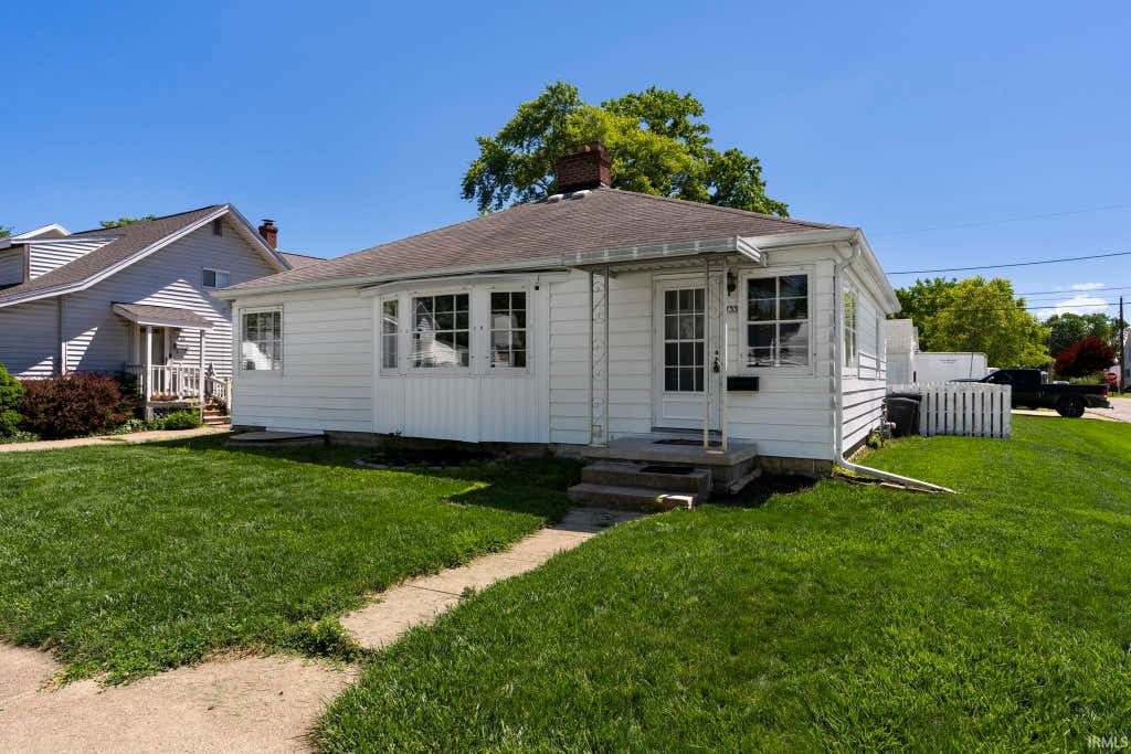 Photo of 733 S 27th Street, Lafayette, IN 47904 (MLS # 202624566)