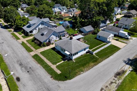 Tiny photo for 733 S 27th Street, Lafayette, IN 47904 (MLS # 202624566)