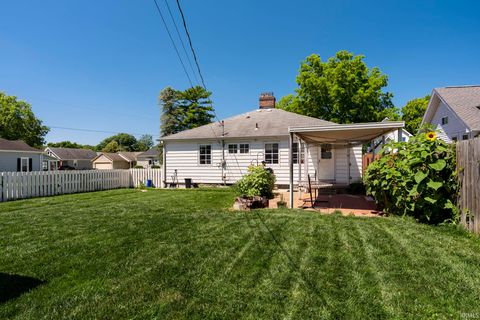 Tiny photo for 733 S 27th Street, Lafayette, IN 47904 (MLS # 202624566)
