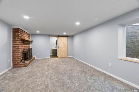 Tiny photo for 733 S 27th Street, Lafayette, IN 47904 (MLS # 202624566)