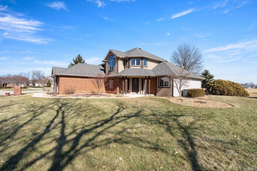 Photo of 6810 Hawksnest Trail, Fort Wayne, IN 46835 (MLS # 202606323)