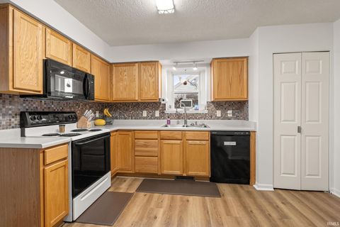 Tiny photo for 1723 Grafton Place, Fort Wayne, IN 46808 (MLS # 202602268)