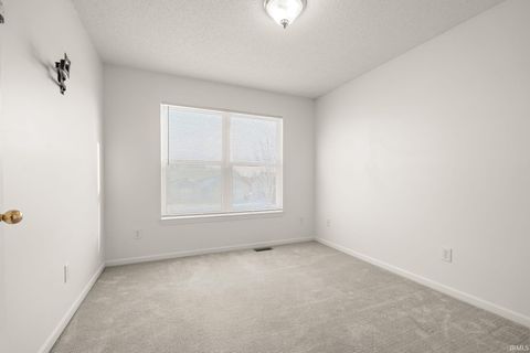 Tiny photo for 1723 Grafton Place, Fort Wayne, IN 46808 (MLS # 202602268)