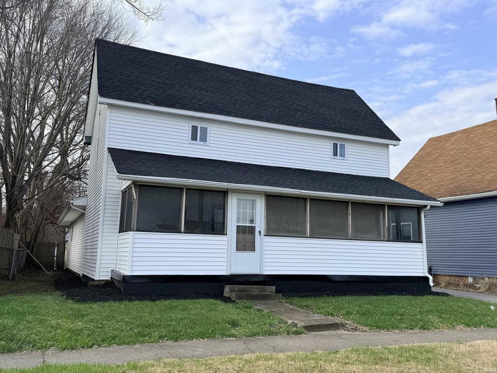 Photo of 1205 W Market Street, Crawfordsville, IN 47933 (MLS # 202613695)