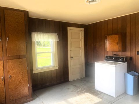 Tiny photo for 5556 S S.R. 119 Road, Star City, IN 46985 (MLS # 202536618)