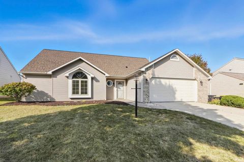 Photo of 5018 Macy Lane, Fort Wayne, IN 46818 (MLS # 202540248)