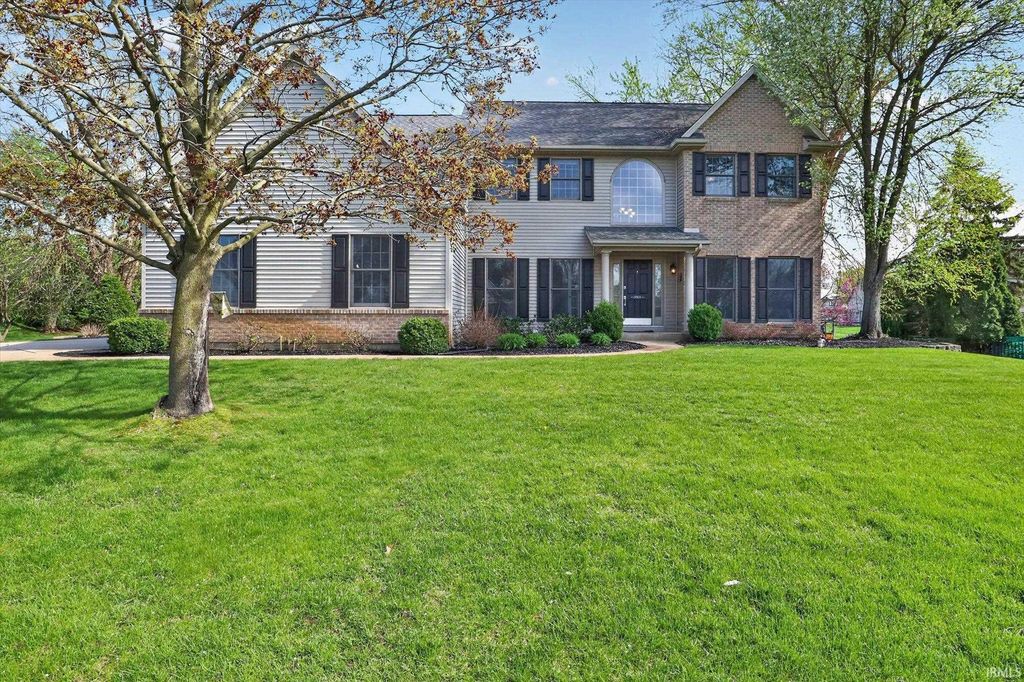 Photo of 51801 Westport Court, Granger, IN 46530 (MLS # 202613772)