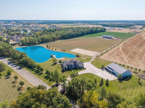Photo of 1750 Oakwood Lane, Berne, IN 46711 (MLS # 202540923)