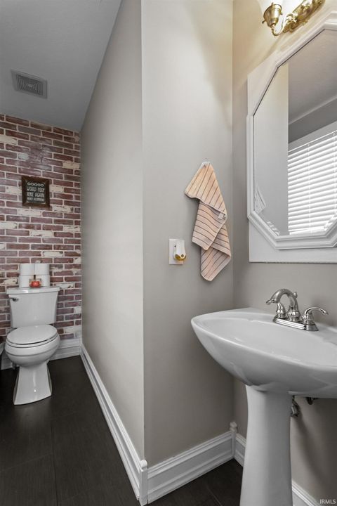 Tiny photo for 3309 W 80 NORTH, Kokomo, IN 46901 (MLS # 202605132)