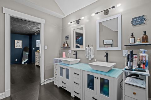 Tiny photo for 3309 W 80 NORTH, Kokomo, IN 46901 (MLS # 202605132)