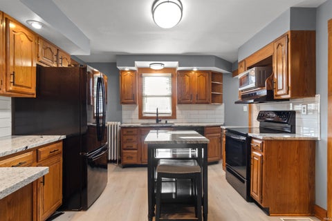 Tiny photo for 701 N Oliver Street, Rushville, IN 46173 (MLS # 202639326)