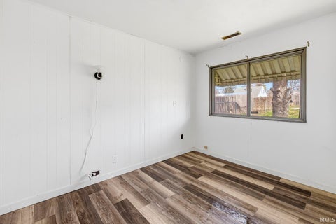 Tiny photo for 2110 S Gertrude Street, South Bend, IN 46613 (MLS # 202609394)