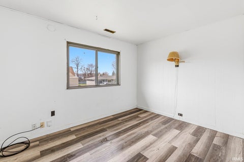 Tiny photo for 2110 S Gertrude Street, South Bend, IN 46613 (MLS # 202609394)