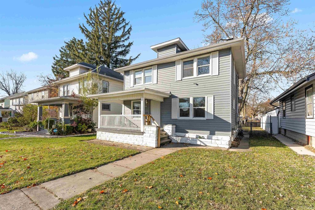 Photo of 3110 Central Drive, Fort Wayne, IN 46806 (MLS # 202546888)