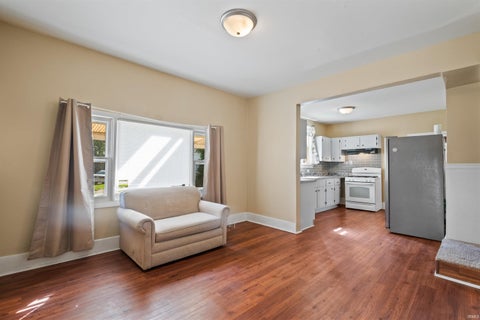 Tiny photo for 341 E High Street, Huntington, IN 46750 (MLS # 202627354)