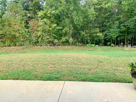 Tiny photo for 2179 Beech Tree Court, Kokomo, IN 46902 (MLS # 202515612)