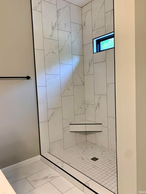 Tiny photo for 2179 Beech Tree Court, Kokomo, IN 46902 (MLS # 202515612)